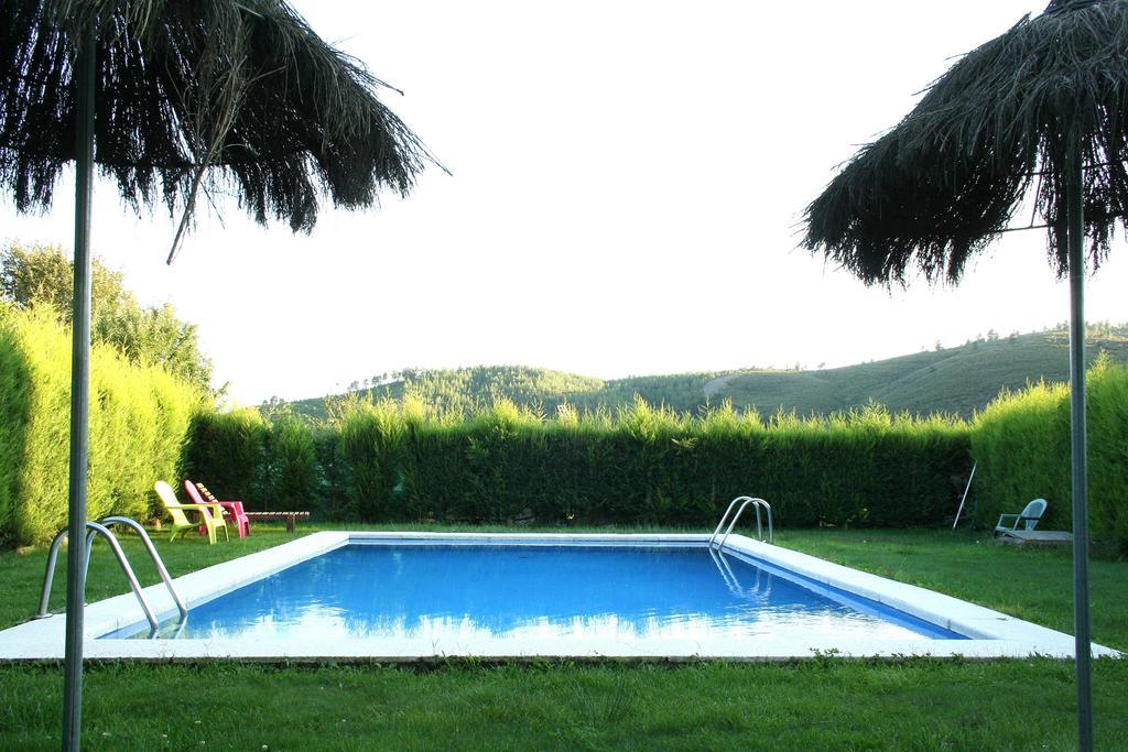 Alojamiento En Entorno Rural Los Trobos Villar de Otero Экстерьер фото